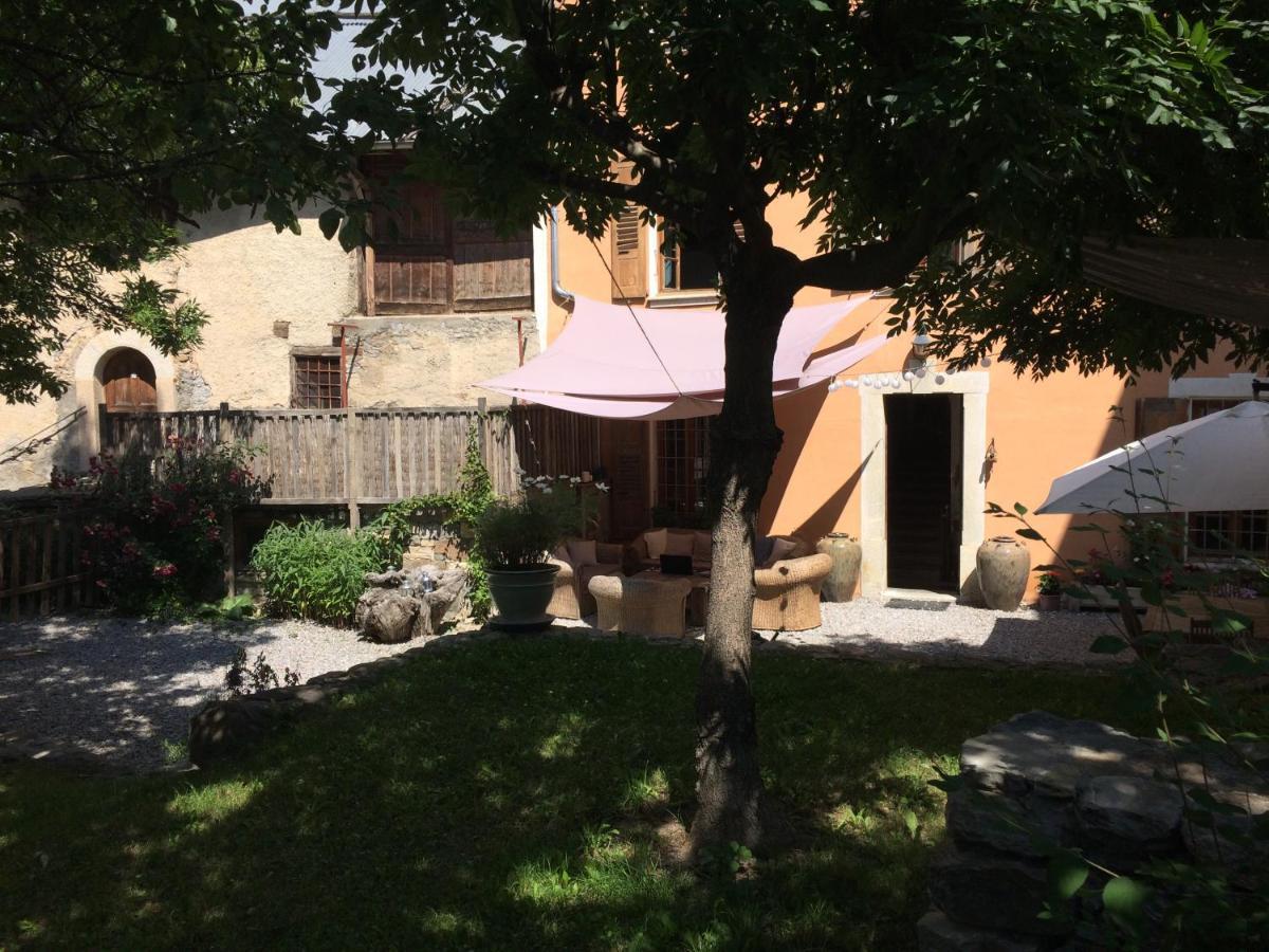 Le Val D'Ailleurs Acomodação com café da manhã Jausiers Exterior foto