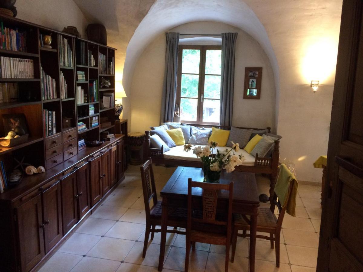Le Val D'Ailleurs Acomodação com café da manhã Jausiers Exterior foto